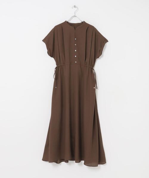 URBAN RESEARCH ROSSO WOMEN(アーバンリサーチ ロッソ)の「ウォッシャブルセミシアー2WAYネックワンピース(ワンピース・レディース・ブルー/ブラウン/ブラック・FREE)」の9枚目の写真