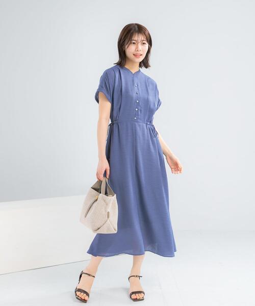 URBAN RESEARCH ROSSO WOMEN(アーバンリサーチ ロッソ)の「ウォッシャブルセミシアー2WAYネックワンピース(ワンピース・レディース・ブルー/ブラウン/ブラック・FREE)」の6枚目の写真