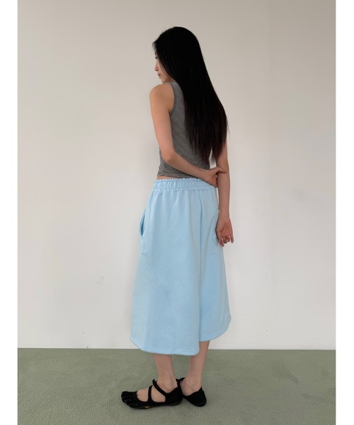 Didot.showroom（ディドット ショールーム）の「カーブライン バミューダ スウェットパンツ（スウェットパンツ・レディース・ブラック/スカイブルー/ブラウン/グレー・FREE）」の15枚目の写真