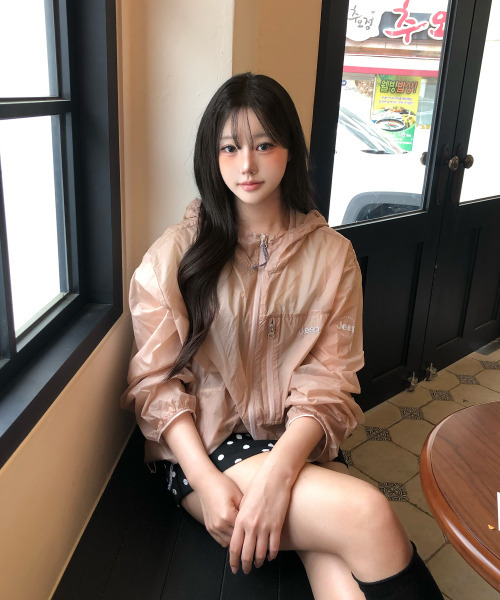 JEEP(ジープ)の「ライトシアーフードウィンドブレーカー (JR5JPU111LP)(ナイロンジャケット・レディース・その他・SMALL/MEDIUM/LARGE/X-LARGE/2XL)」の1枚目の写真
