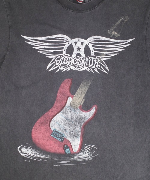giant Vintage(ジャイアントヴィンテージ)の「【GIANT01】【Giant Vintage/ジャイアント ヴィンテージ】AEROSMITH WING SCREEN PRINT OVERSIZED BOX SILHOUETTE T-SHIRTS(Tシャツ/カットソー・メンズ・ブラック系その他・MEDIUM/LARGE/SMALL/X-LARGE)」の6枚目の写真