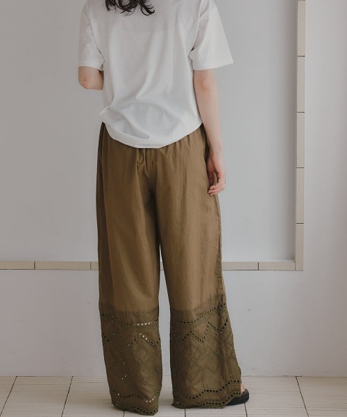 slattgir(スラットジール)の「高身長 綿100%裾刺しゅうパンツ(トールサイズ)Essenave(その他パンツ・レディース・ブラック/チャコール/カーキ・TM/TL/TLL/T3L/T4L/T5L)」の20枚目の写真