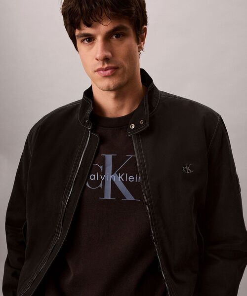 Calvin Klein(カルバン・クライン)の「ショートスリーブ20SモノグラムTシャツ(Tシャツ/カットソー・メンズ・グリーン系その他/ダークグレー/ブラック・M/S/XL/L)」の5枚目の写真