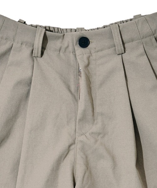 EFFECTEN(エフェクテン)の「mp15129-Wide 2tuck short pants ワイドショートパンツ(efdig-13)(その他パンツ・メンズ・ベージュ/ブラック・S/M/L/XL)」の4枚目の写真