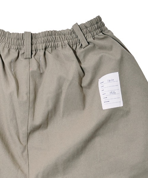 EFFECTEN(エフェクテン)の「mp15129-Wide 2tuck short pants ワイドショートパンツ(efdig-13)(その他パンツ・メンズ・ベージュ/ブラック・S/M/L/XL)」の3枚目の写真