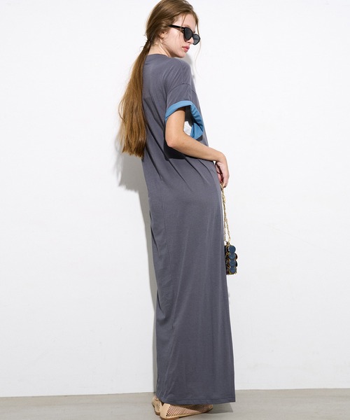 LE CIEL BLEU(ルシェルブルー)の「マキシTシャツドレス / Maxi T-Shirt Dress(ワンピース・レディース・ブラック/チャコールグレー・38/36)」の3枚目の写真