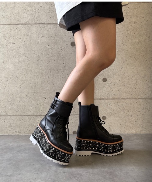 スタッズデザイン 厚底レースアップブーツ Jeffrey Campbell│Jeffrey