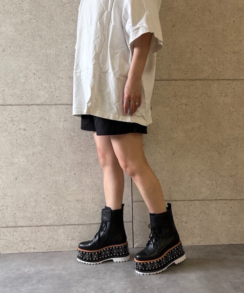 スタッズデザイン 厚底レースアップブーツ Jeffrey Campbell│Jeffrey