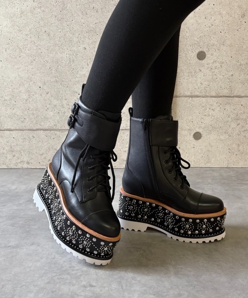 スタッズデザイン 厚底レースアップブーツ Jeffrey Campbell│Jeffrey