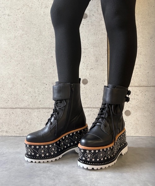 スタッズデザイン 厚底レースアップブーツ Jeffrey Campbell│Jeffrey
