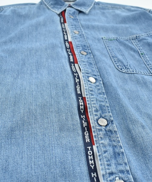 TOMMY HILFIGER(トミーヒルフィガー)の「【USED】90’s TOMMY HILFIGER デニムシャツ(シャツ/ブラウス・メンズ・ブルー・LARGE)」の3枚目の写真