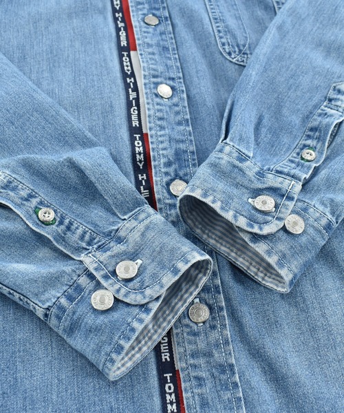 TOMMY HILFIGER(トミーヒルフィガー)の「【USED】90’s TOMMY HILFIGER デニムシャツ(シャツ/ブラウス・メンズ・ブルー・LARGE)」の4枚目の写真