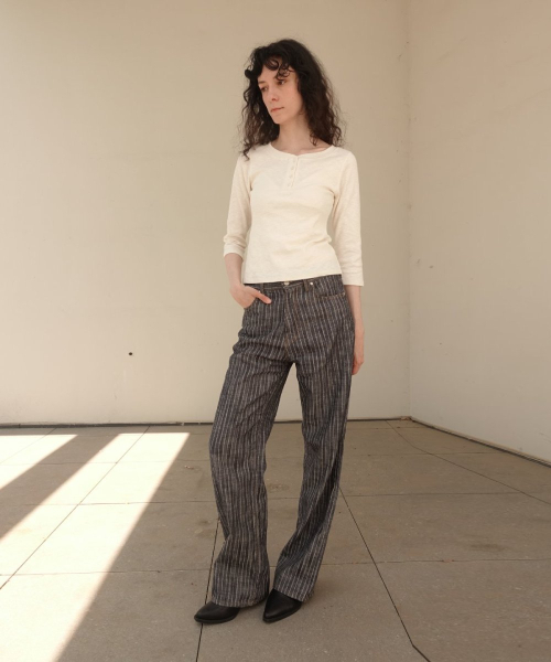NAYRO(ネイロ)の「Hickory Heritage Pants Denim(デニムパンツ・レディース・ブルー系その他・MEDIUM)」の1枚目の写真