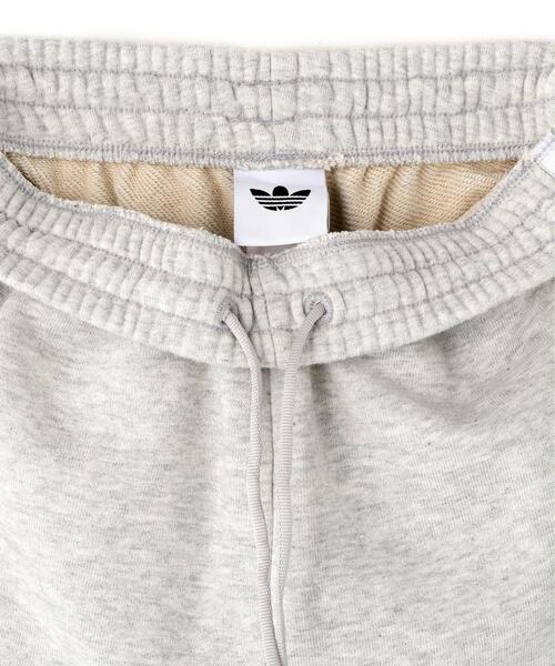 adidas(アディダス)の「adidas Originals/アディダス オリジナルス/DISTRESSED SWEAT PANTS(スウェットパンツ・レディース・ブラック/グレー系その他3・M/S/XS)」の6枚目の写真