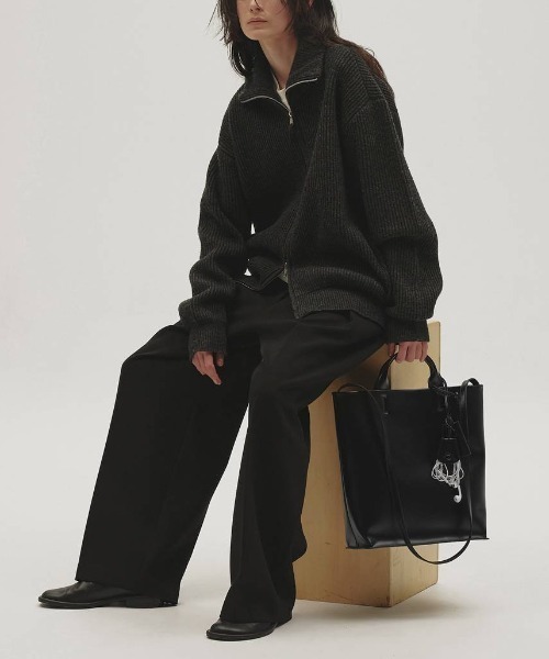 TODAYFUL(トゥデイフル)の「【TODAYFUL/トゥデイフル】Useful Leather Bag (L)/トートバッグ(ショルダーバッグ・レディース・ダークブラウン/ブラック・FREE)」の11枚目の写真
