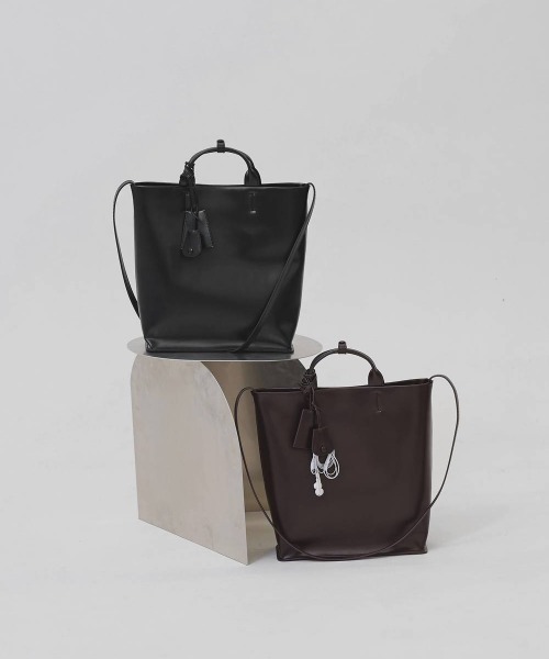 TODAYFUL(トゥデイフル)の「【TODAYFUL/トゥデイフル】Useful Leather Bag (L)/トートバッグ(ショルダーバッグ・レディース・ダークブラウン/ブラック・FREE)」の17枚目の写真