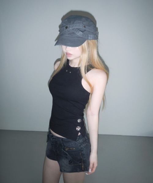 THEAIRTOWN(ジエアタウン)の「side chrome ribbed tank top(タンクトップ・レディース・ブラック/グレー・FREE)」の1枚目の写真