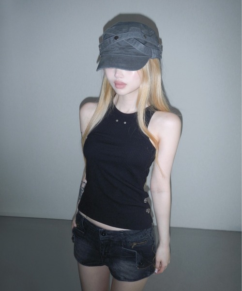THEAIRTOWN(ジエアタウン)の「side chrome ribbed tank top(タンクトップ・レディース・ブラック/グレー・FREE)」の6枚目の写真