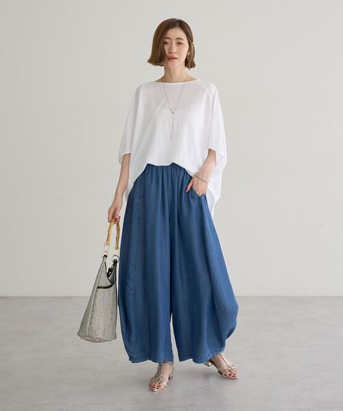 Editt by YECCA VECCA(エディットバイイェッカヴェッカ)の「テンセルデニムコクーンドレープパンツ(その他パンツ・レディース・インディゴブルー/ブラック・FREE)」の12枚目の写真