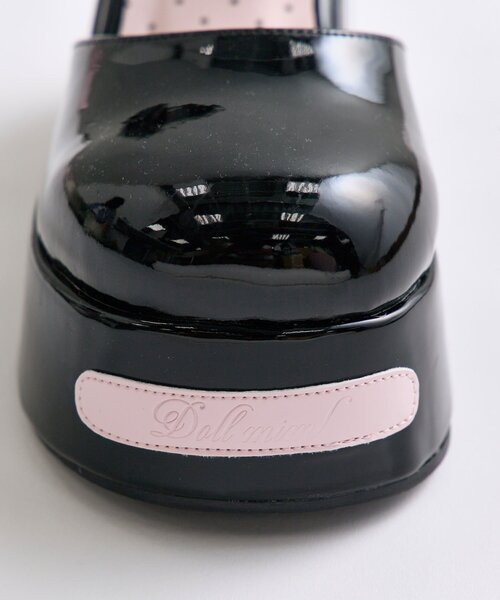 OLIVE des OLIVE(オリーブデオリーブ)の「【インフルエンサー企画】miko enamel doll shoes(ローファー・レディース・ピンク/ブラック・SMALL/LARGE/MEDIUM)」の6枚目の写真