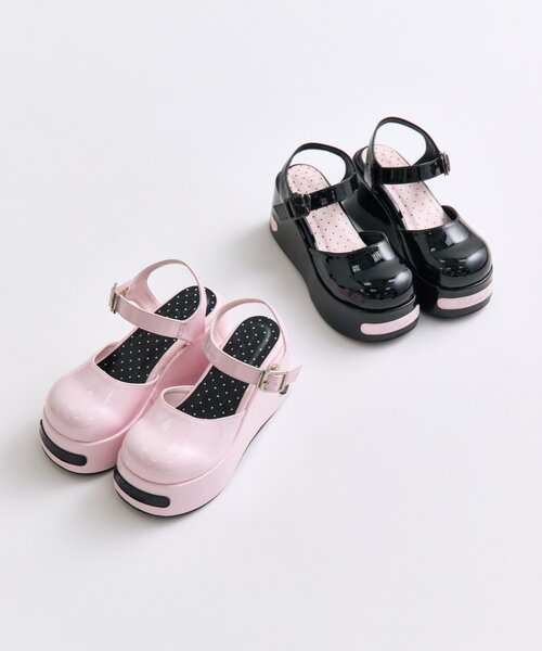 OLIVE des OLIVE(オリーブデオリーブ)の「【インフルエンサー企画】miko enamel doll shoes(ローファー・レディース・ピンク/ブラック・SMALL/LARGE/MEDIUM)」の10枚目の写真