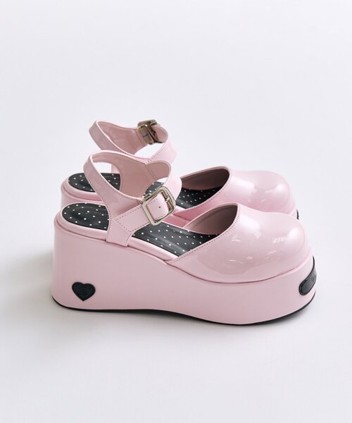 OLIVE des OLIVE(オリーブデオリーブ)の「【インフルエンサー企画】miko enamel doll shoes(ローファー・レディース・ピンク/ブラック・SMALL/LARGE/MEDIUM)」の12枚目の写真