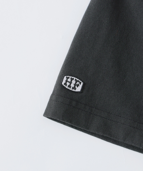 JOURNAL STANDARD relume(ジャーナルスタンダード レリューム)の「CHAMPION / チャンピオン 別注 T1011 HIGH FIVE FACTORY クラシックロゴT(Tシャツ/カットソー・メンズ・ブラック・X-LARGE/MEDIUM)」の8枚目の写真