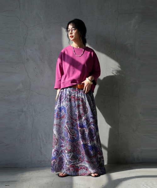 antiqua(アンティカ)の「ペイズリー柄 シアー Aライン スカート(スカート・レディース・パープル・ONESIZE)」の5枚目の写真