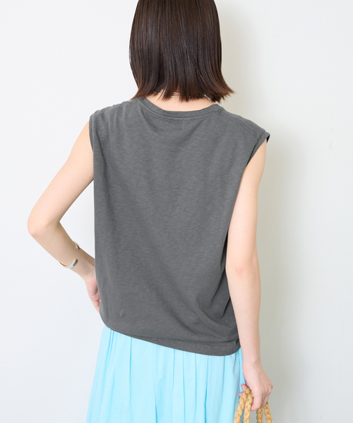 SLOBE IENA(スローブイエナ)の「グラフィックノースリーブTEE(Tシャツ/カットソー・レディース・チャコールグレー/ホワイト・FREE)」の8枚目の写真