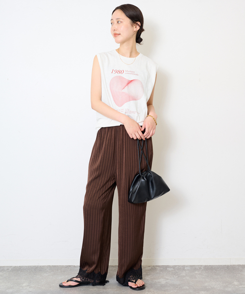 SLOBE IENA(スローブイエナ)の「グラフィックノースリーブTEE(Tシャツ/カットソー・レディース・チャコールグレー/ホワイト・FREE)」の16枚目の写真