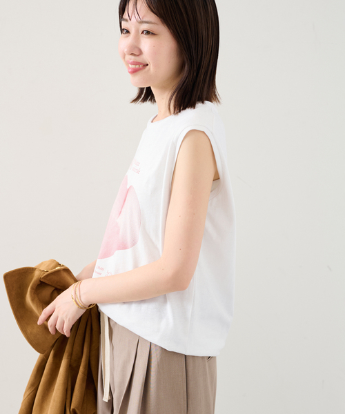SLOBE IENA(スローブイエナ)の「グラフィックノースリーブTEE(Tシャツ/カットソー・レディース・チャコールグレー/ホワイト・FREE)」の10枚目の写真