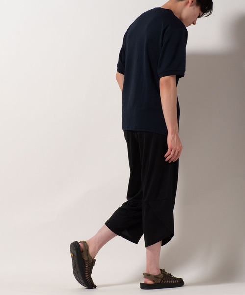 BAYBLO(ベイブロ)の「(SA) ジャガード 無地 半袖 Tシャツ(Tシャツ/カットソー・メンズ・ネイビー/グレー/ブラック・M/LL/L)」の10枚目の写真