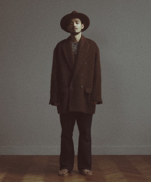 MEN'S BIGI（メンズビギ）の「【BASED ON MEN'S BIGI HERITAGE】ブラウンシャギー コテージコート（チェスターコート・メンズ・ブラウン・03/02）」の2枚目の写真