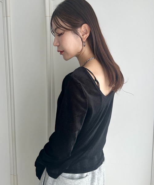 MYMOOD.(マイムード)の「光沢シアーベロアバッグオープントップス(Tシャツ/カットソー・レディース・オフホワイト/ブラウン/グレー/ブラック・FREE)」の13枚目の写真
