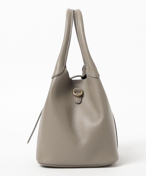 Demi-Luxe BEAMS（デミルクス ビームス）の「VIOLAd’ORO / TRERO 縦型 クロア ショルダーバッグ M（トートバッグ・レディース・ブラック/カーキ・ONE SIZE）」の8枚目の写真