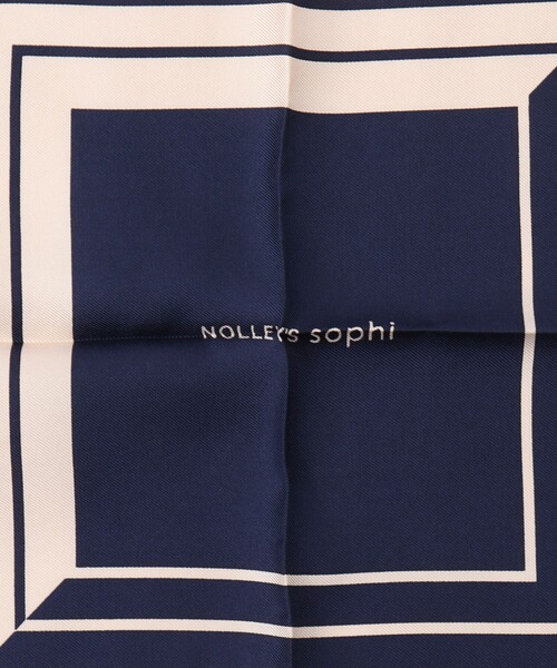 NOLLEY’S Sophi(ノーリーズソフィ)の「シルクプリントストール88(バンダナ/スカーフ・レディース・ブラウン系その他/ブルー系その他/ベージュ系その他/ネイビー・FREE)」の20枚目の写真