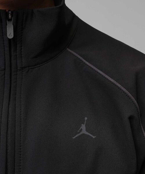 JORDAN BRAND(ジョーダンブランド)の「ジョーダン スポーツ JAM メンズ ジャケット / Jordan Sport JAM Men's Jacket IM7613-010 Black(ナイロンジャケット・メンズ・ブラック・XL/2XL/S/M/L)」の5枚目の写真