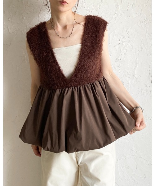 She's Closet(シーズクローゼット)の「前後2wayフェザーヤーン切り替えバルーンペプラムベスト(ベスト・レディース・ブラック/アイボリー/ブラウン・FREE)」の7枚目の写真