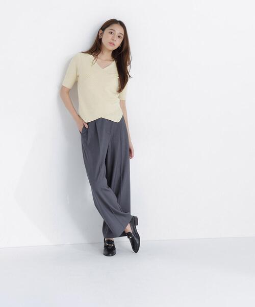 NATURAL BEAUTY BASIC(ナチュラルビューティーベーシック)の「ホルターネックリブニット(ニット/セーター・レディース・イエロー/ブラック/オフホワイト・フリ-)」の9枚目の写真