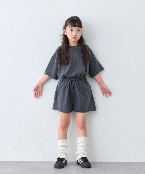CIAOPANIC TYPY(チャオパニックティピー)の「【KIDS】ピグメント加工バックロゴ5分袖セットアップ(Tシャツ/カットソー・キッズ・ブラック/ブラウン・150/130/110)」の4枚目の写真