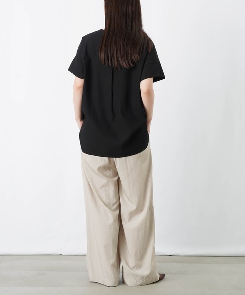 LUCA/LADY LUCK LUCA(ルカ/レディラックルカ)の「LC/LLL 袖口切替布帛Tシャツ(Tシャツ/カットソー・レディース・オフホワイト/ブルー/ブラック・FREE)」の15枚目の写真