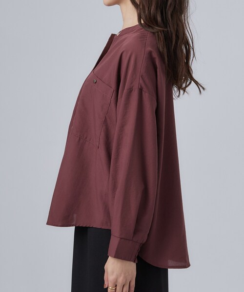 SHOO・LA・RUE(シューラルー)の「【洗濯後しわになりにくい/S-LL】キーネック金ボタンポケットシャツ(シャツ/ブラウス・レディース・ブラウン系その他/ネイビー/ボルドー/ライトベージュ・03/02/01/04)」の18枚目の写真