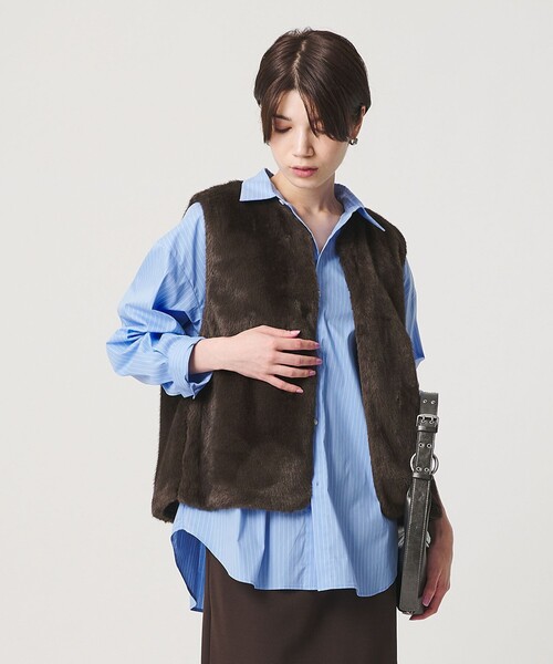 BEAUTY&YOUTH UNITED ARROWS(ビューティーアンドユースユナイテッドアローズ)の「ポリエステル フェイクファー ベスト(ベスト・レディース・ダークブラウン/ベージュ・FREE)」の7枚目の写真