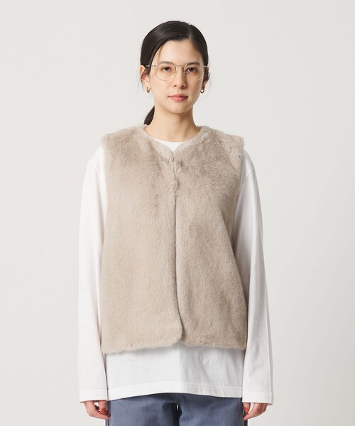 BEAUTY&YOUTH UNITED ARROWS(ビューティーアンドユースユナイテッドアローズ)の「ポリエステル フェイクファー ベスト(ベスト・レディース・ダークブラウン/ベージュ・FREE)」の10枚目の写真