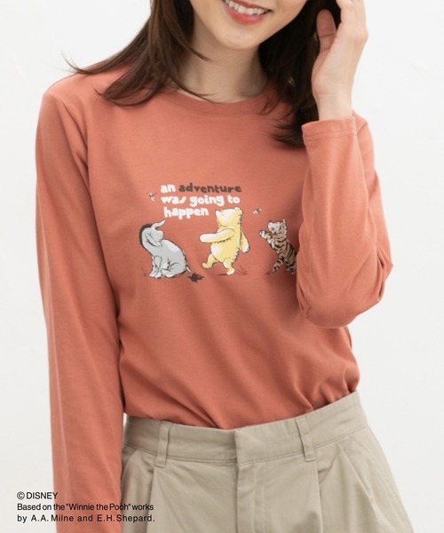 Honeys(ハニーズ)の「プーさん/長袖Tシャツ(Tシャツ/カットソー・レディース・ベージュ/カーキ/オフホワイト/ライトオレンジ系1/ブラック/ブルー・L/LL/M)」の12枚目の写真