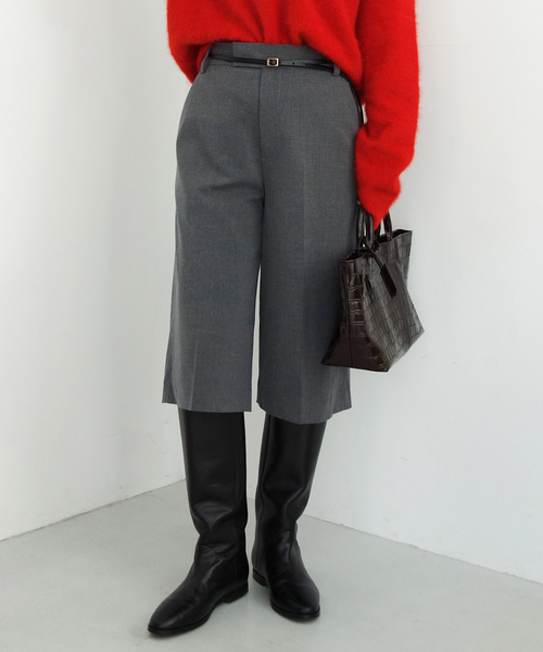 SLOBE IENA(スローブイエナ)の「TRハーフパンツ(その他パンツ・レディース・ブラック/チャコールグレー・36/38)」の2枚目の写真