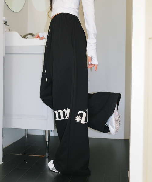 muahmuah（ムーアムーア）の「サイドパッチワイドバンディングパンツ[ブラック]（スウェットパンツ・レディース・その他・FREE）」の6枚目の写真