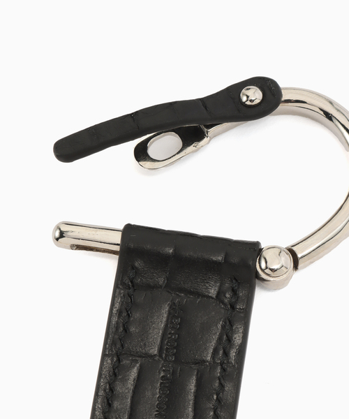 ED ROBERT JUDSON(エドロバートジャドソン)の「ED ROBERT JUDSON / エドロバート ジャドソン karabiner buckle key holder(キーケース/キーアクセサリー・メンズ・ブラック/レッド・FREE)」の4枚目の写真