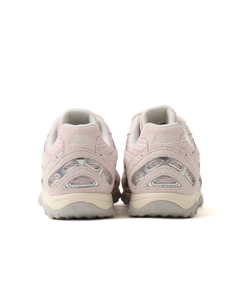 NEW BALANCE(ニューバランス)の「New Balance U204L210 / ニューバランス U204L210【SP】(スニーカー・レディース・ライトピンク・24.0cm/23.5cm/23.0cm/22.5cm/25.5cm/25.0cm/24.5cm)」の4枚目の写真