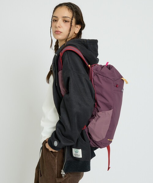 Cotopaxi(コトパクシ)の「【cotopaxi/コトパクシ】Empacable 16L Daypack/バッグパック/16L(バックパック/リュック・レディース・マスタード/ブラック/パープル・フリー)」の11枚目の写真